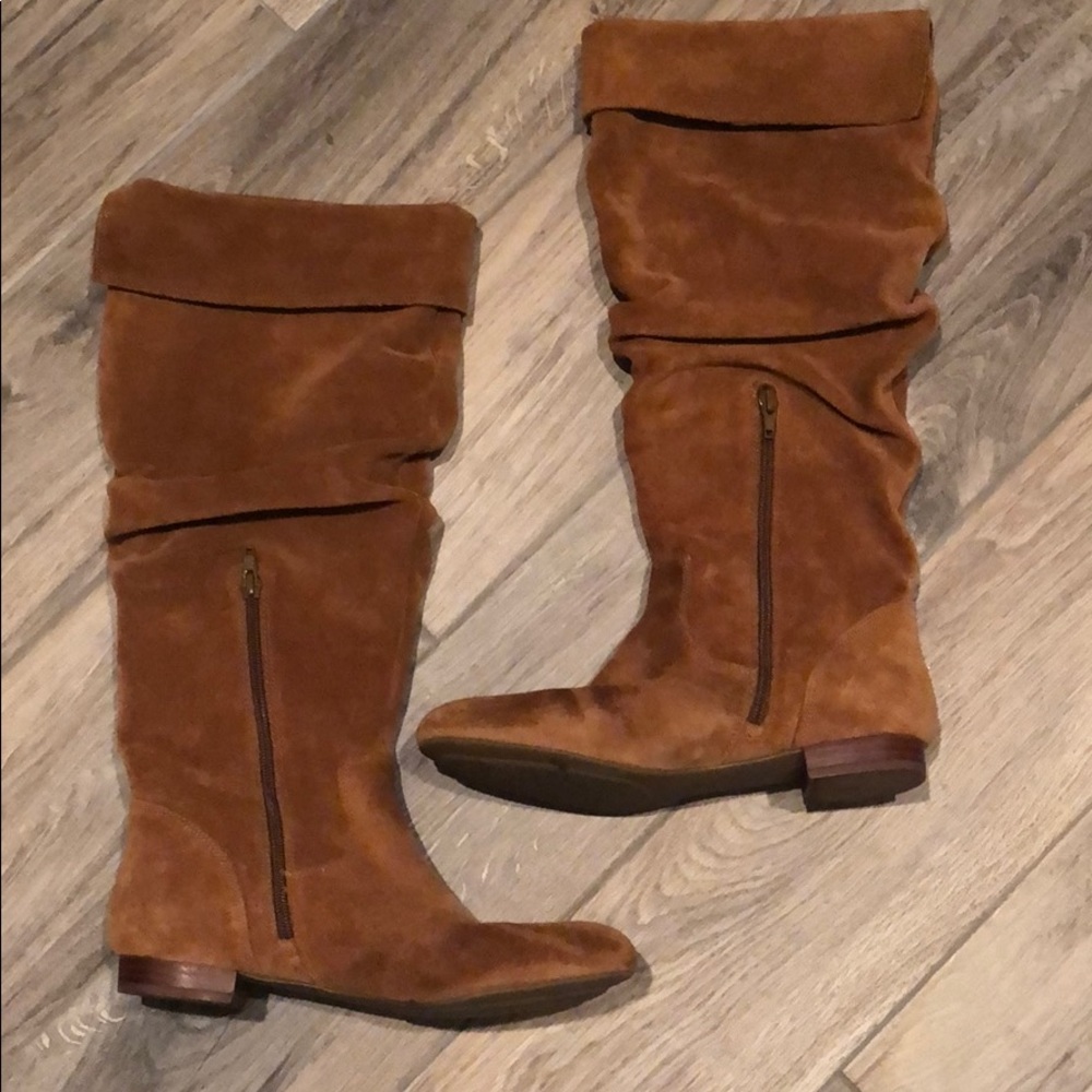Banana Republic Suede Camel Boots
